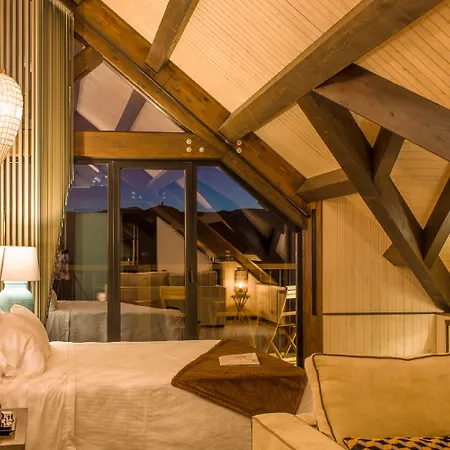 Sanchez מלון אינסה