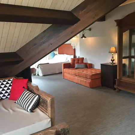 מלון Sanchez אינסה