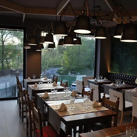 Hotel Sanchez 3*